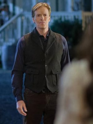 When Calls the Heart 2023 Jack Wagner Grey Wool Vest