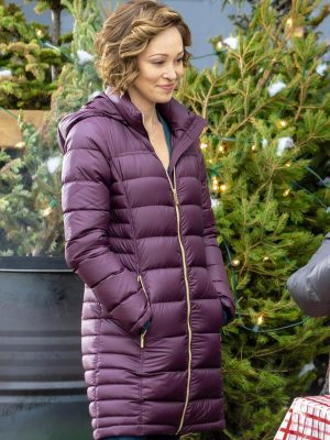 Julie Gibbons Christmas Under the Stars 2019 Autumn Reeser Purple Hooded Puffer Coat