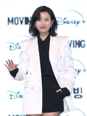 Han Hyo-joo Moving S01 Lee Mi-hyeon White Blazer Coat