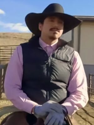 Ultimate Cowboy Showdown S03 Stephen Yellowtail Black Puffer Vest