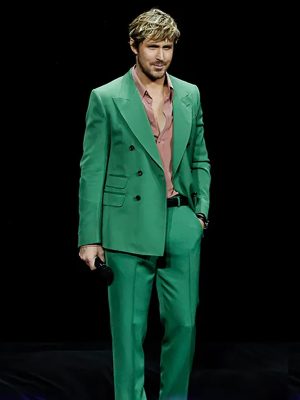Ryan Gosling The Fall Guy Movie Event 2024 Colt Seavers Green Suit