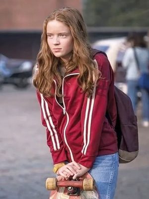 Stranger Things S04 Max Mayfield Red Jacket