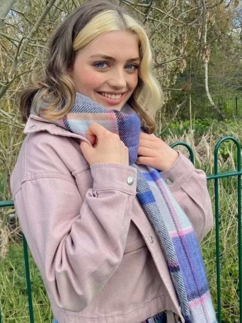 Heartstopper Imogen Heaney Pink Jacket