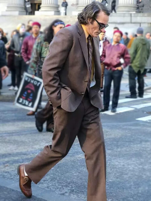 Joaquin Phoenix Joker Folie à Deux Brown Suit